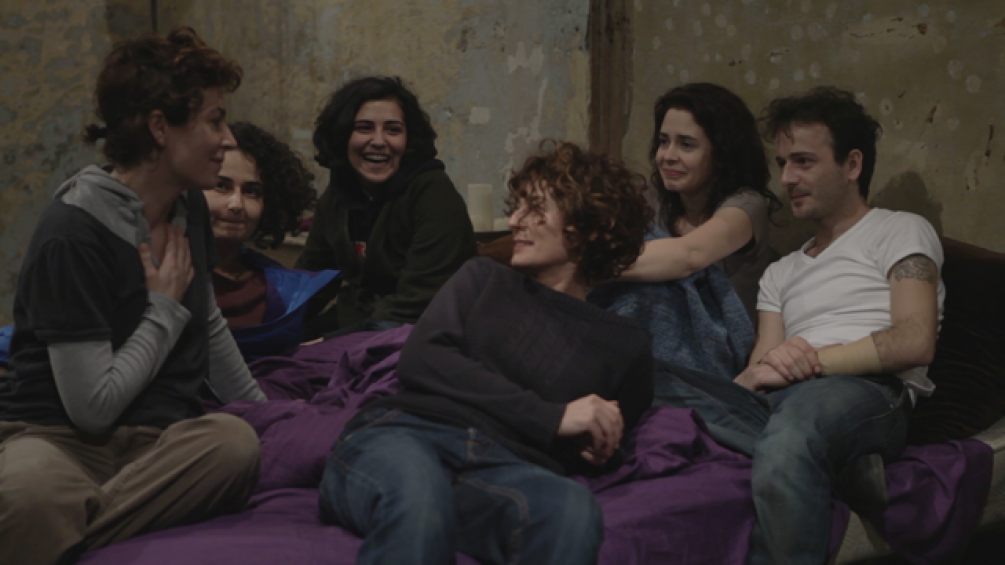 gallery/basibozuk film yelda reynaud özlem düvencioğlu pelin batu